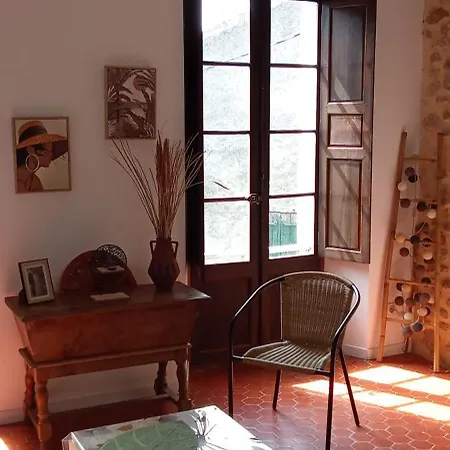 Maison De Village Holiday home *